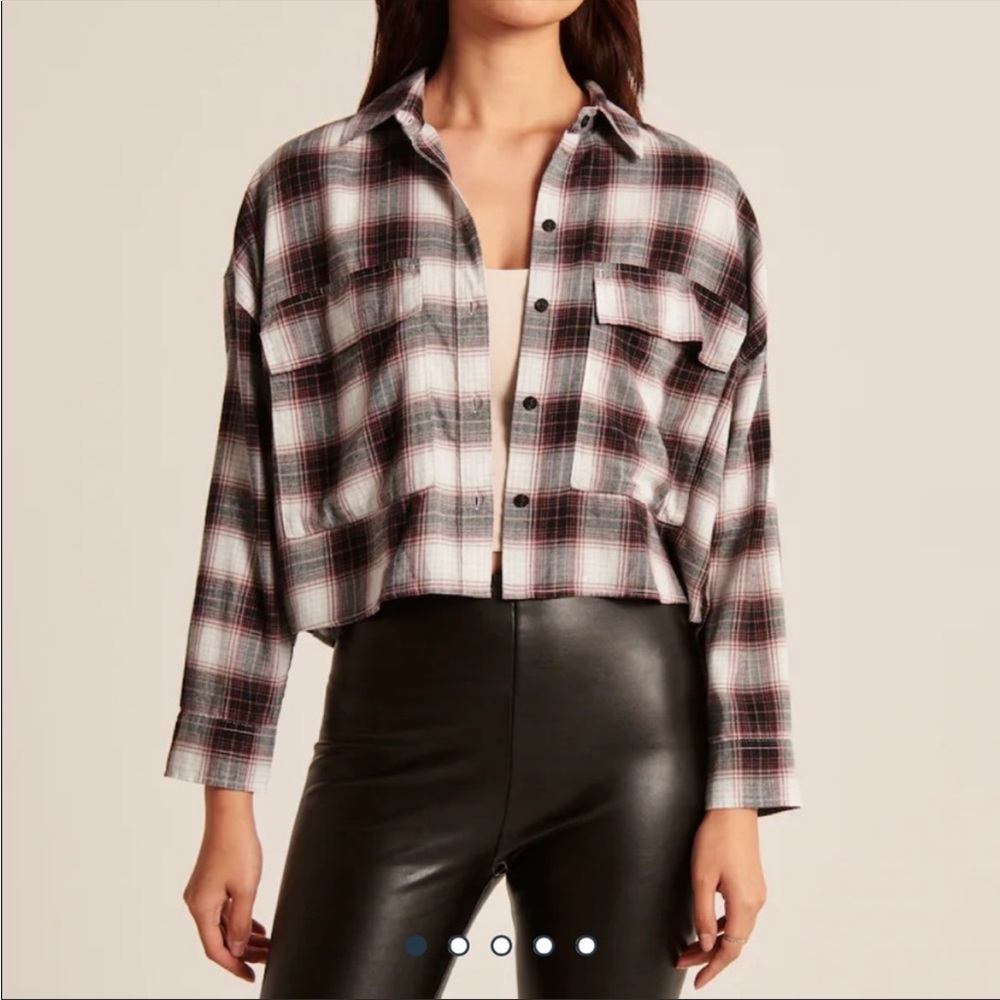 Abercrombie & Fitch Soft AF 90s Cropped Flannel